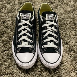 Black converse